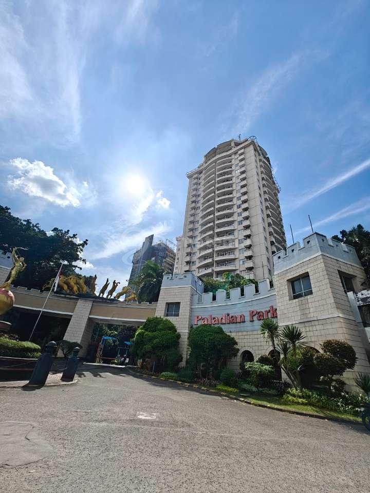 DIJUAL APART HOEK THE PARK RESIDENCE. (PALADIAN PARK) Tower D