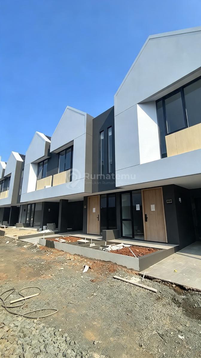 Dijual Rumah Brand New Gaya Modern Japanese Lokasi Strategis di Jakarta Utara S9027