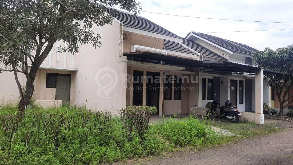 Dijual Murah Rumah 2 Lantai di Janati Park Jatinangor