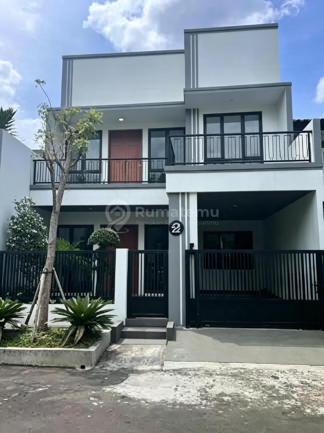 Dekat Tol, Dijual Rumah Baru Di Graha Raya Bintaro Tang Sel