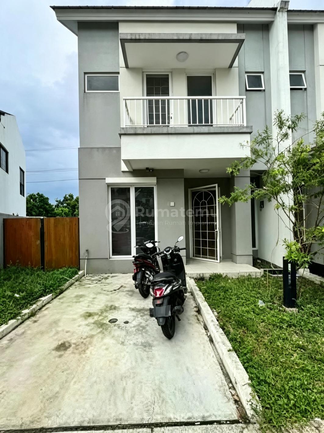Rumah Murah Siap Huni Dalam Cluster Synthesis Homes Cirendeu