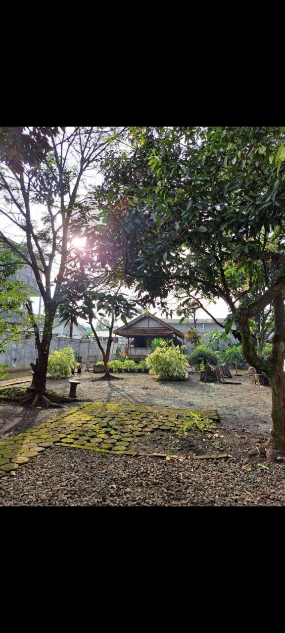 DI JUAL TANAH BISA UNTUK INVEST ATAU PARKIR UMUM LOK STRATEGIS PINGGIR JL RAYA