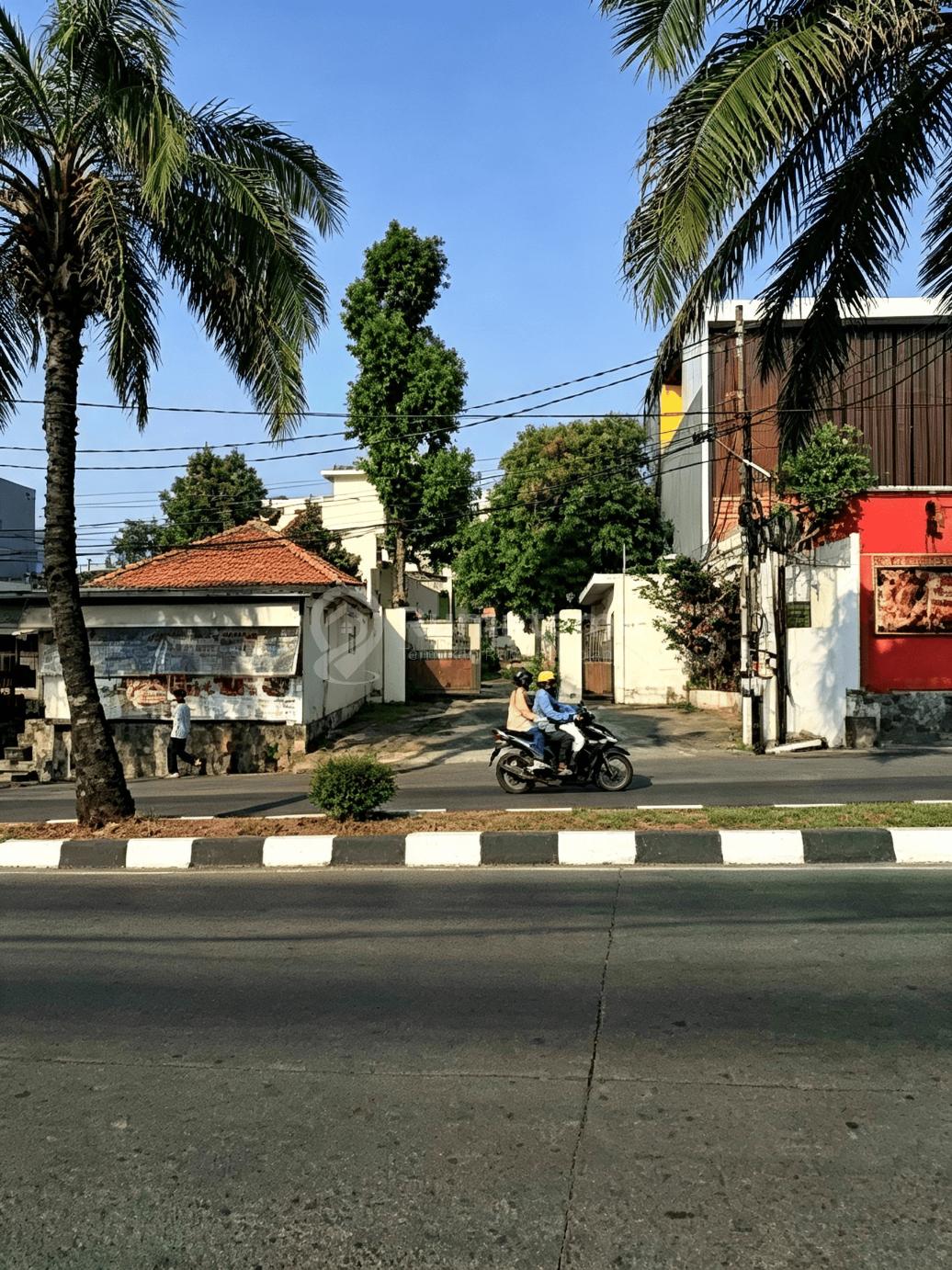 Dijual Murah di Bawah NJOP Gedung Ex Kantor Pasar Minggu Jakarta Selatan
