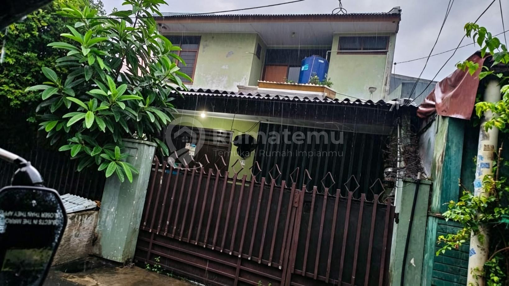 Dijual B U rumah lama siap huni butuh renovasi di Menteng Dalam, Tebet, Jakarta