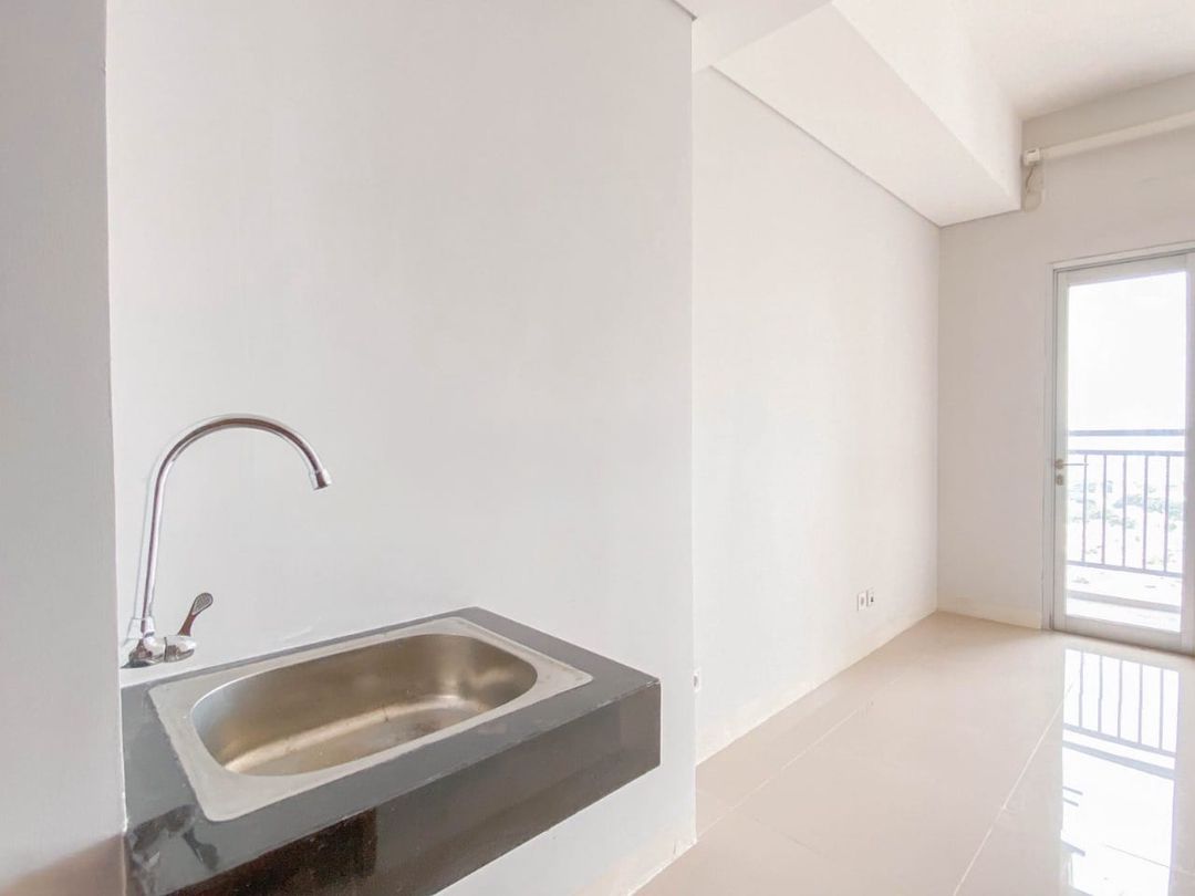 Transpark Juanda Bekasi Sapphire Studio unfurnish