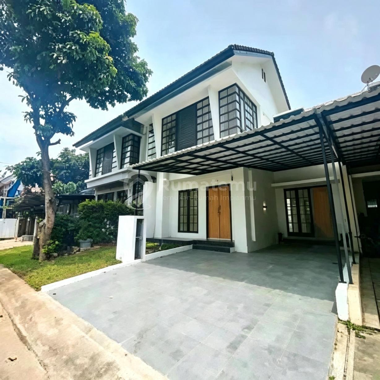 Dijual Rumah Bagus Strategis Emerald Bintaro Sektor 9