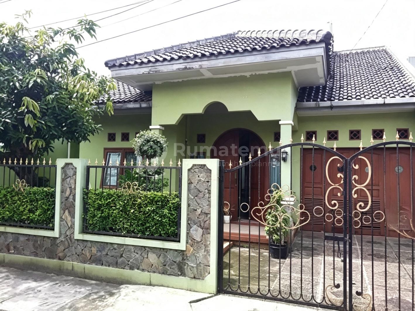 Rumah Bagus Tanah Luas Siap Huni Di Batu Ampar Condet Jakarta