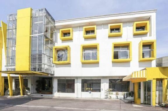 Dijual Gedung Berupa Hotel yang Masih Beroperasi di Jalan KS Tubun Jakarta Barat