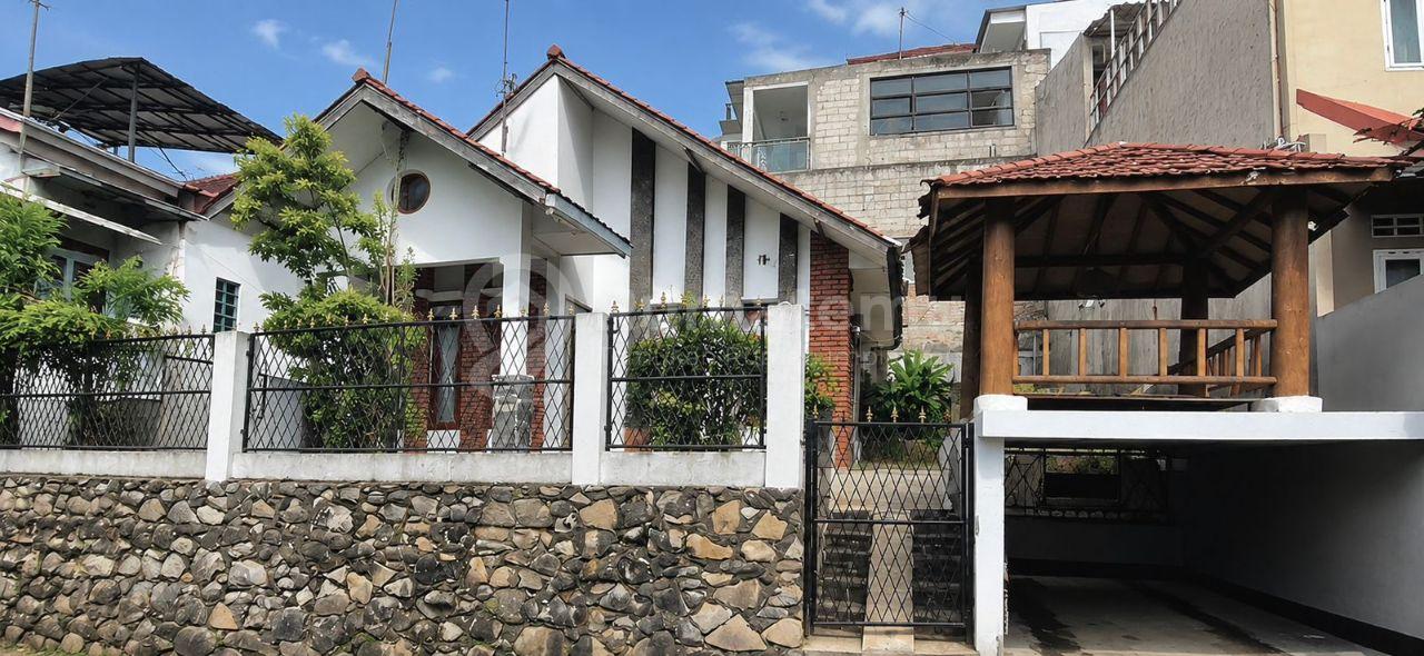 DI JUAL RUMAH MURAH PADASUKA BANDUNG LOK STRATEGIS