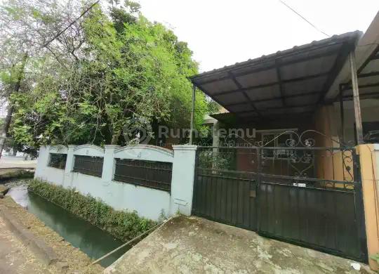 Dijual Rumah Hoek 1 lantai di dalam komplek hitung tanah di Melati Mas BSD
