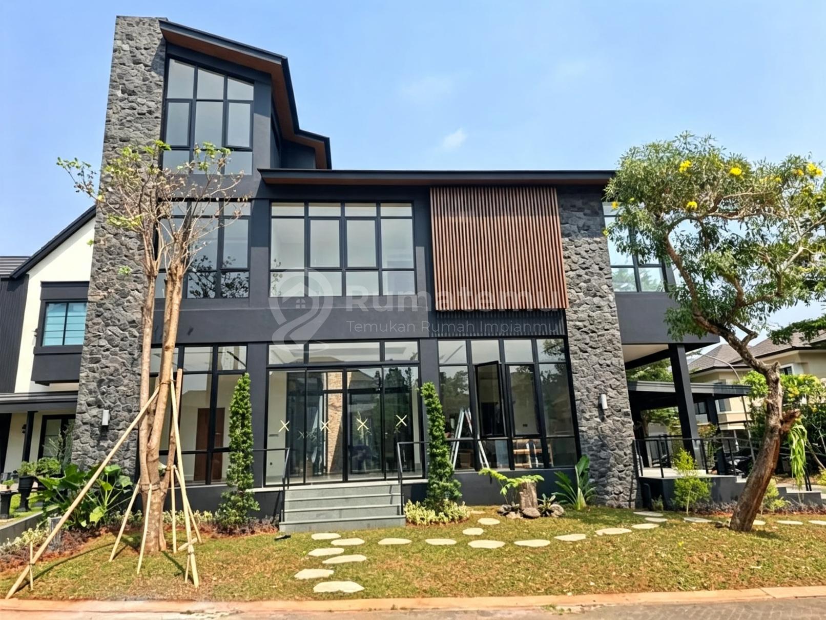 New Modern Contemporary House*Eminent Illustria Bsd Lokasi Strategis*