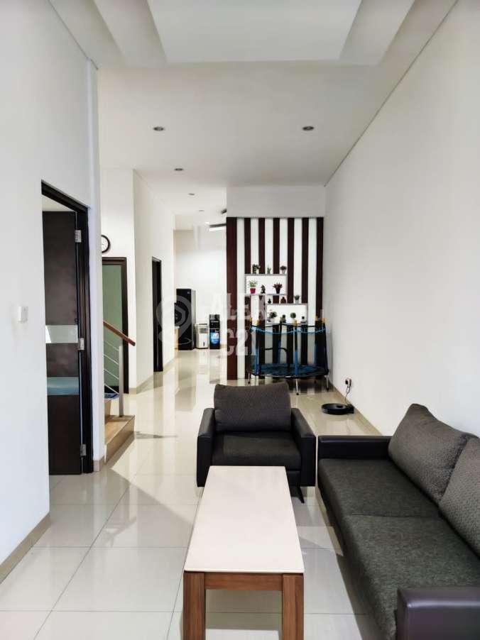Dijual rumah di Komplek STS Sunter Row jalan 2 mobil., Sunter Agung, Tanjung Priok