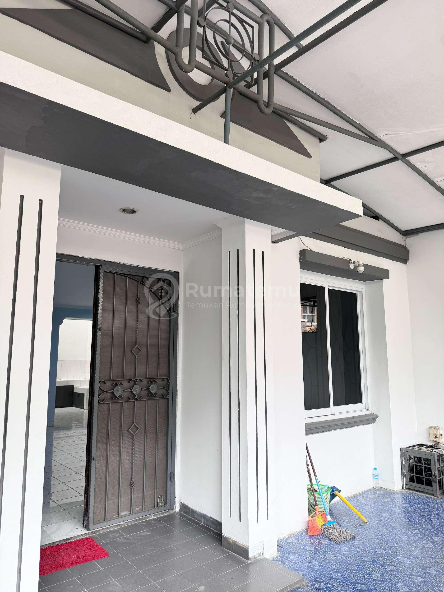 Turun Harga, Dijual Cepat di Bawah NJOP Rumah di Perumahan Daan Mogot Baru, Jakarta Barat