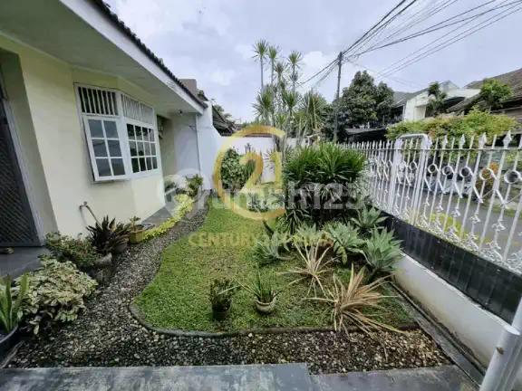 Rumah Strategis di Cendrawasih Bintaro Sektor 1Jakarta Selaran