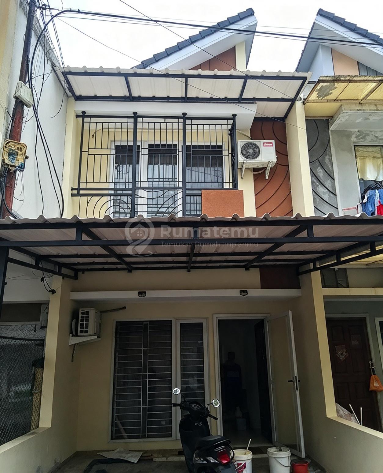 Dijual Rumah Golden Palm Siap Hunisemi Furnished