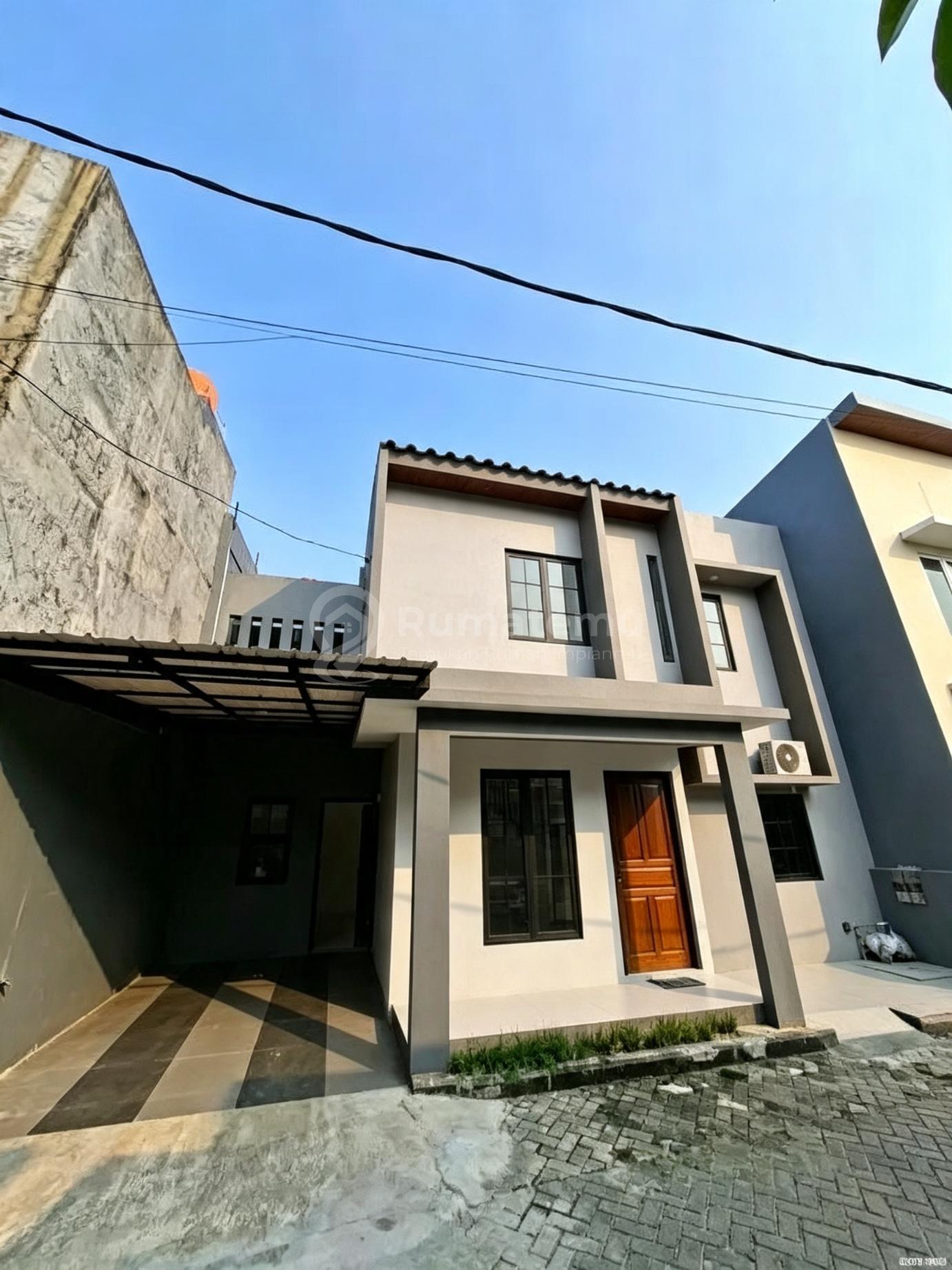 Dijual Rumah 2 Lantai Brand New Strategis Harga Menarik di Bintaro Sektor