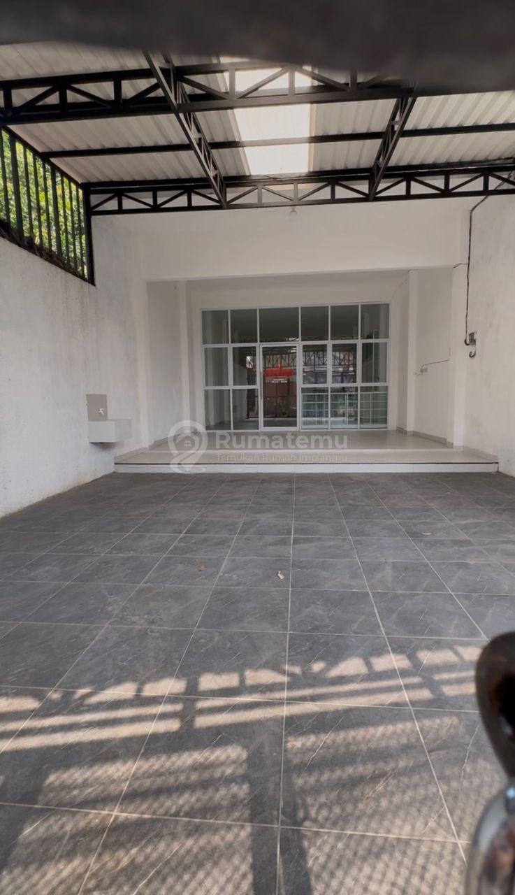 Jual / Sewa Ruko Baru di Cipondoh Indah, Kota Tangerang, Banten