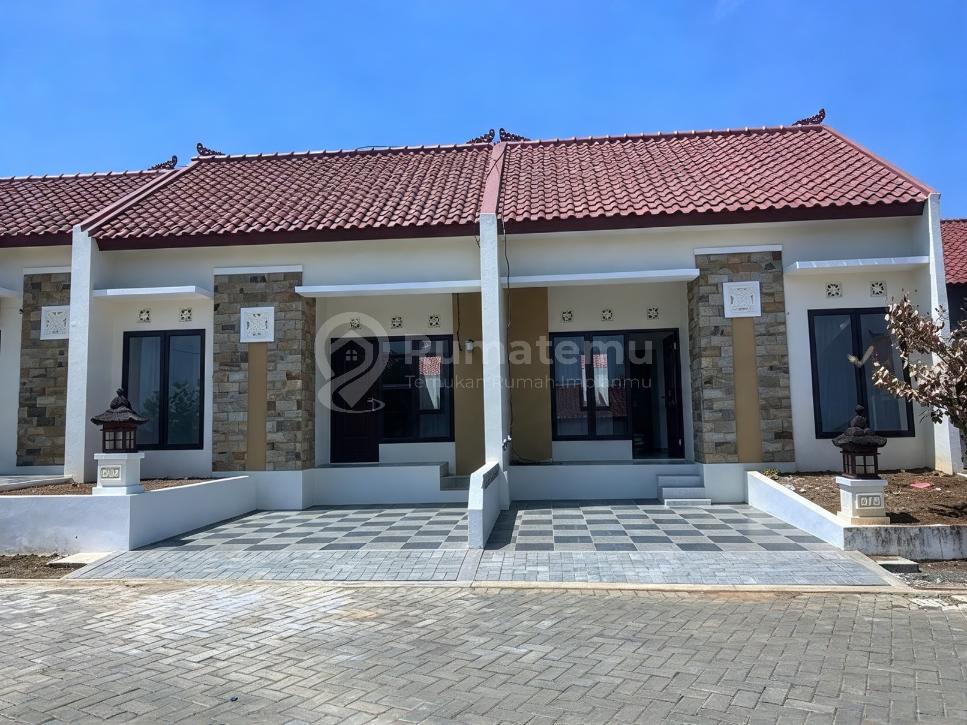 Rumah Minimalis Terletak di Cluster Taman Kayangan Perumahan Nuansa Bali By Prabowo Siswanto Property