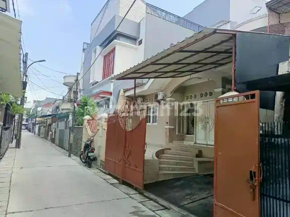 Dijual Rumah Modern Siap Huni Perumahan Green Ville Jakarta Barat