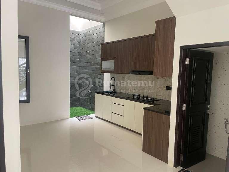 Jual Brand New House di Area Pondok Bambu, Duren Sawit, Jakarta Timur