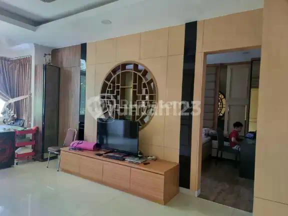 Rumah Garden House Pik 1 Fully Furnish 3+1 Br Siap Huni