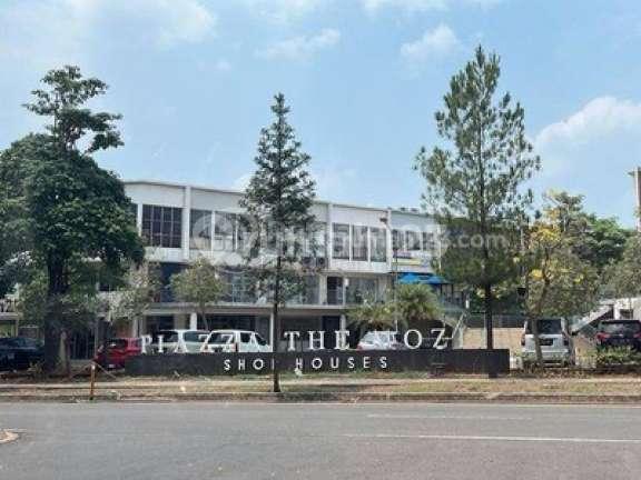Ruko Piazza The Mozia BSD City Tangerang, lokasi ramai dan stategis harga 3,2 miliar
