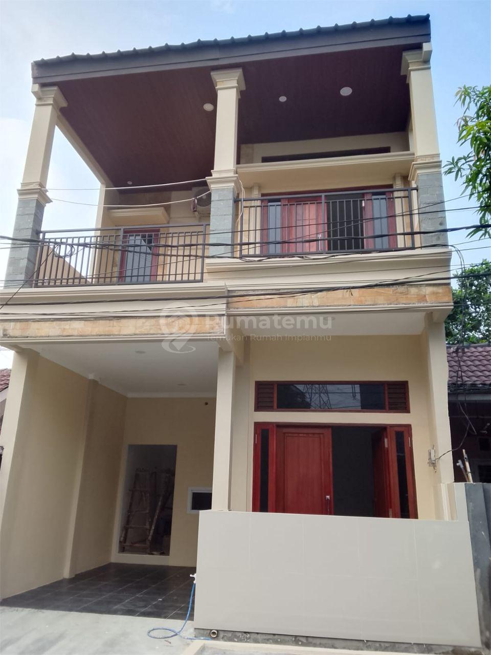 Rumah Baru 2 Lantai Cantik Siap Huni Lokasi Strategis di Pamulang Asri Tangerang Selatan