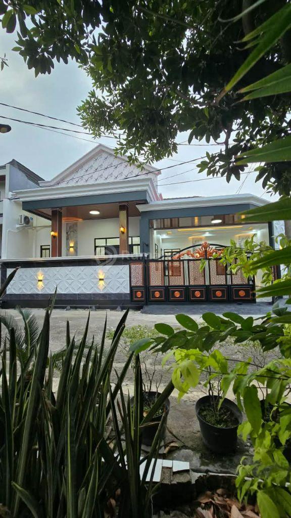RUMAH SULTAN SIAP HUNI DI CITRA INDAH JONGGOL