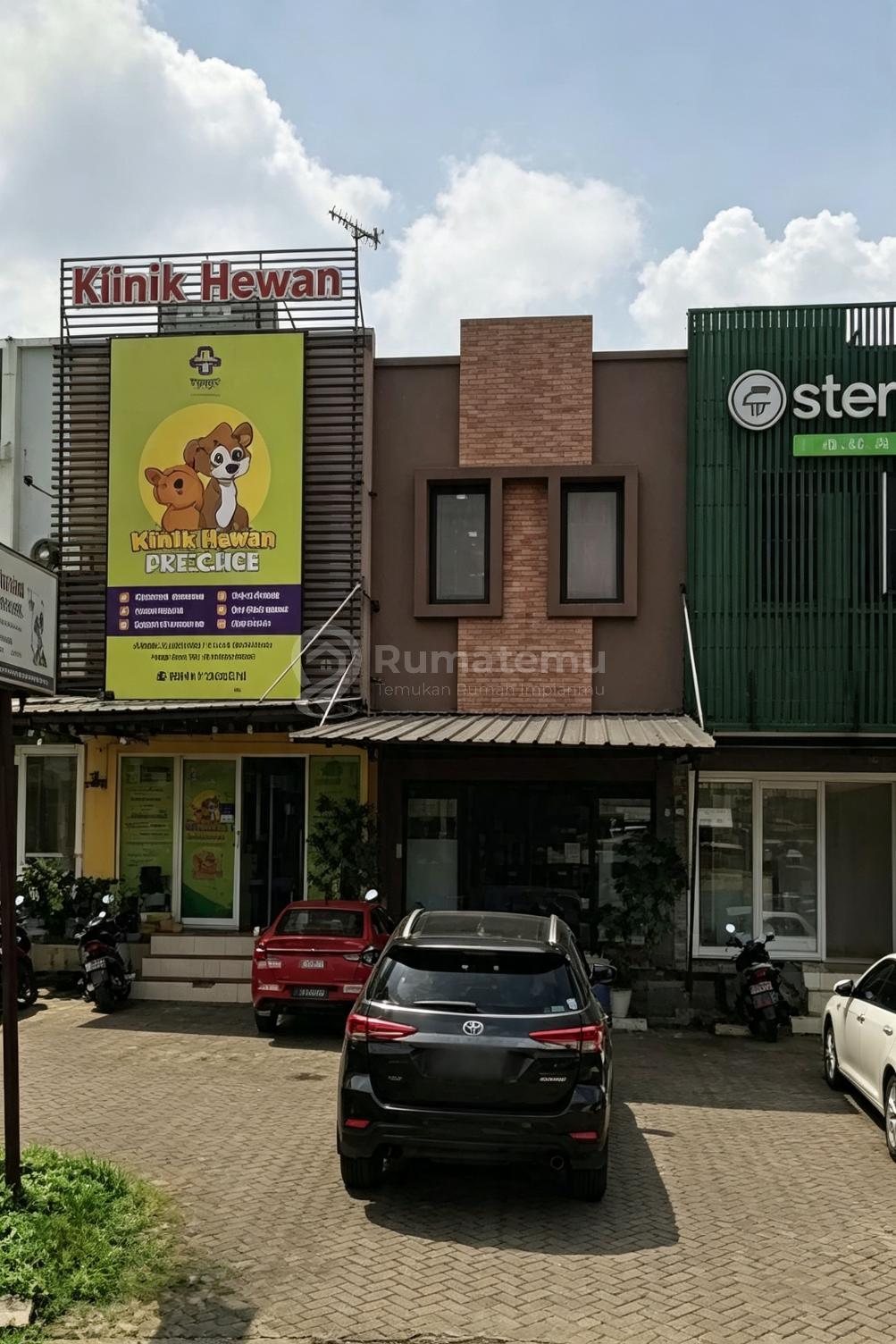 Dijual Ruko 2 Lantai Ex Kantor Dalam Komplek Perumahan Legenda Wisata Cibubur