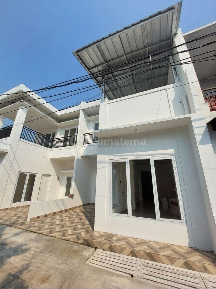 Dijual Rumah 2 Lantai Renovasi Siap Huni di Graha Bintaro Dekat Pintu TOL Parigi