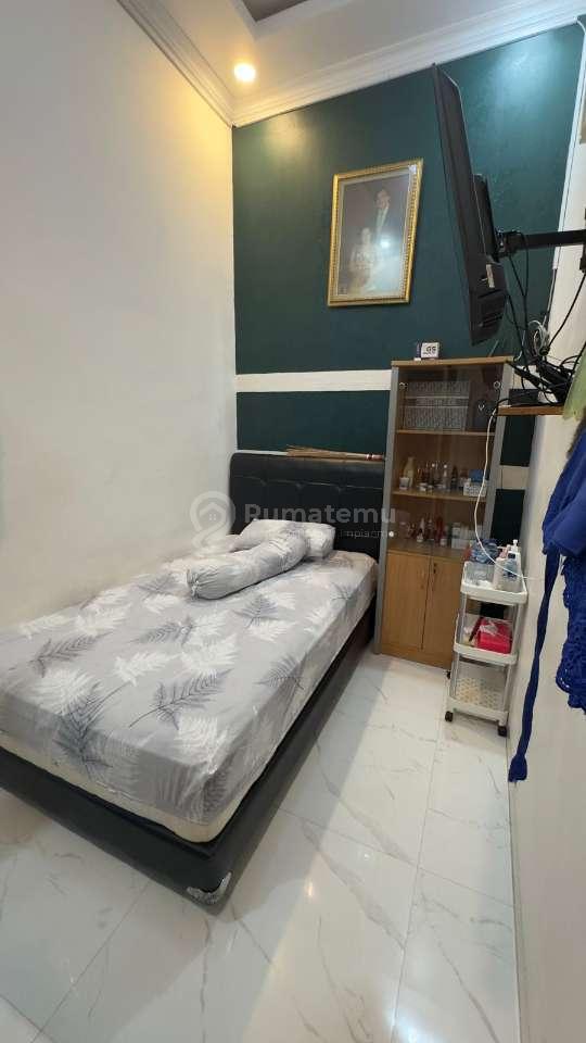 Jual Rumah Cantik dan Kost Komplek di Kebon Jeruk, Jakarta Barat