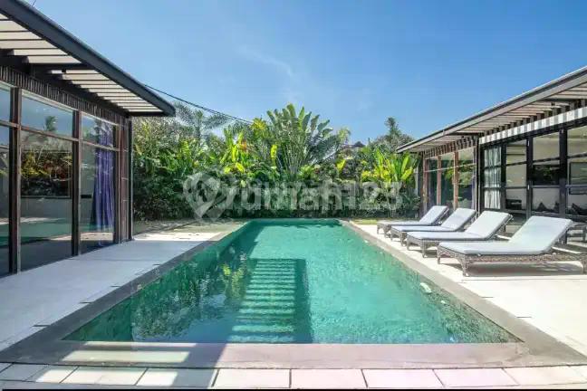 Ready For Rent 5 B R Beautyfull Villa In Pererenan Bali
