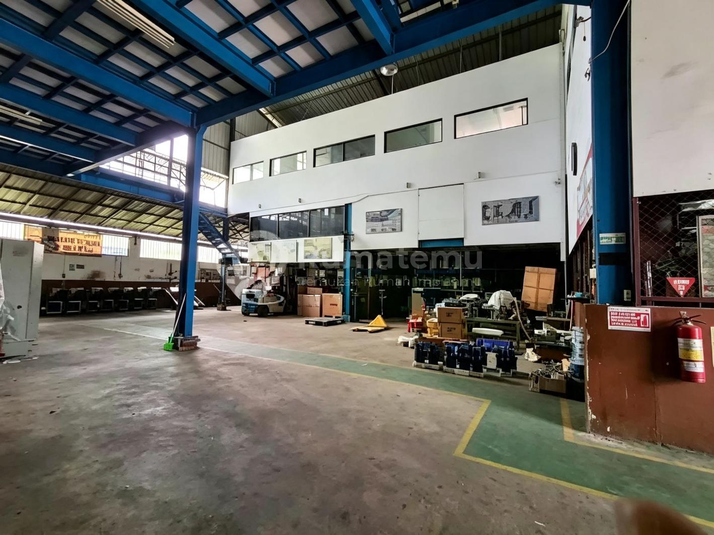 Gudang Hook Taman Tekno Bsd Lt 880m² 105Kva Rp18,5M Shgb