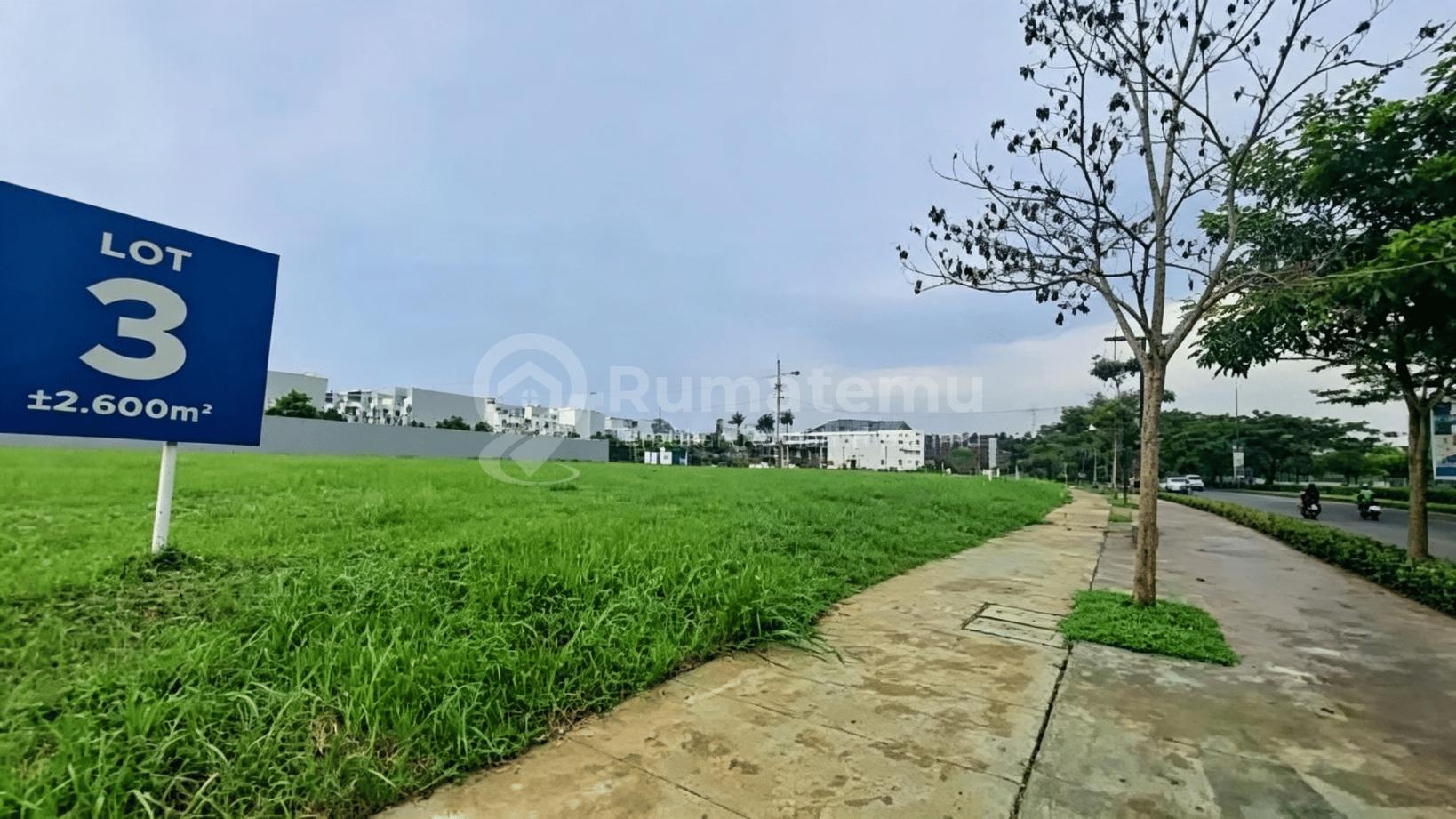 Kavling Komersial Eksklusif di Bsd City - Kawasan Tabebuya Depan Danau Vanya Park Luas : 2590 M2 Rp. 20Juta/M2