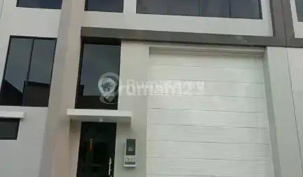 GUDANG BIZPARK PIK 2