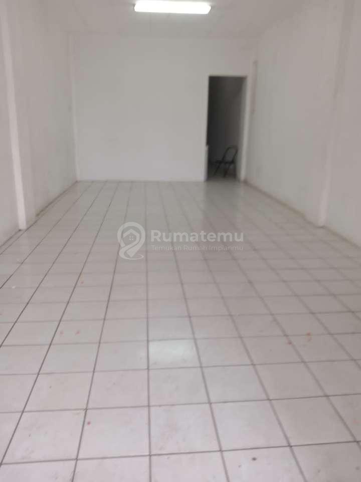 Jual dan Sewa Ruko 3 lantai di raya Serpong