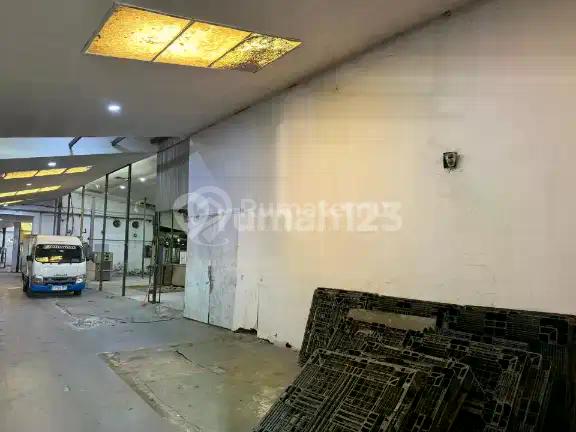 Di Sewakan Pabrik dengan Luas 1500 M2 di Tegal Alur Kalideres Jakarta Barat