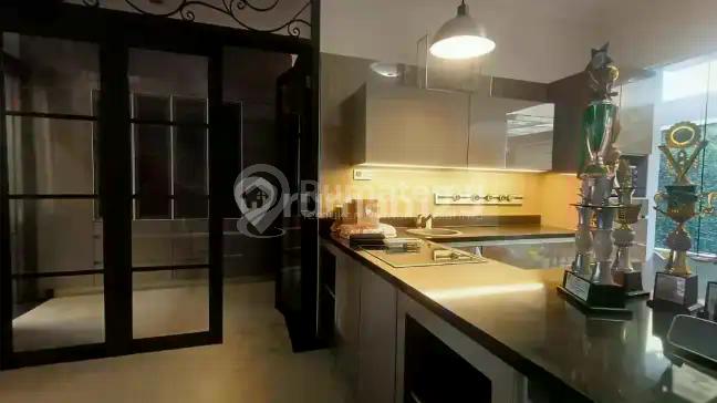 Luxury House For Rent In Pejaten Barat, South Jakarta