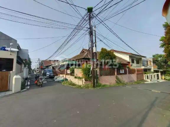 Dijual Rumah Siap Huni di Duren Sawit Jakarta Selatan