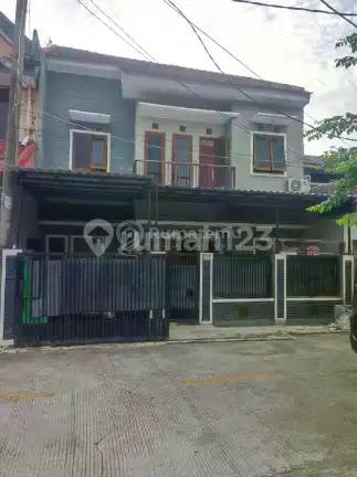 Dijual Rumah Dekat Sumarecon Bekasi Istimewa
