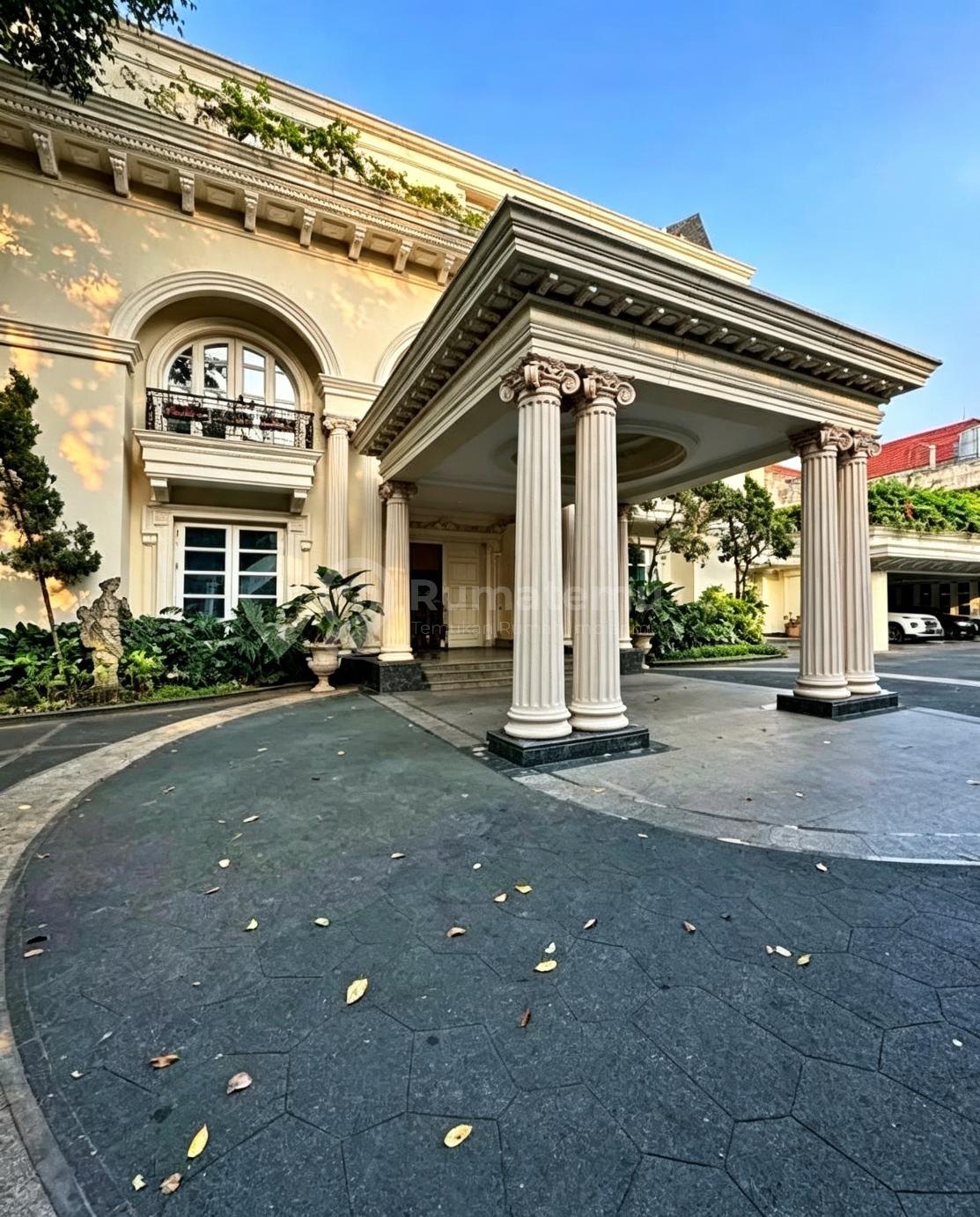 Dijual Rumah Super Mewah Pondokindah Jakartaselatan SHM