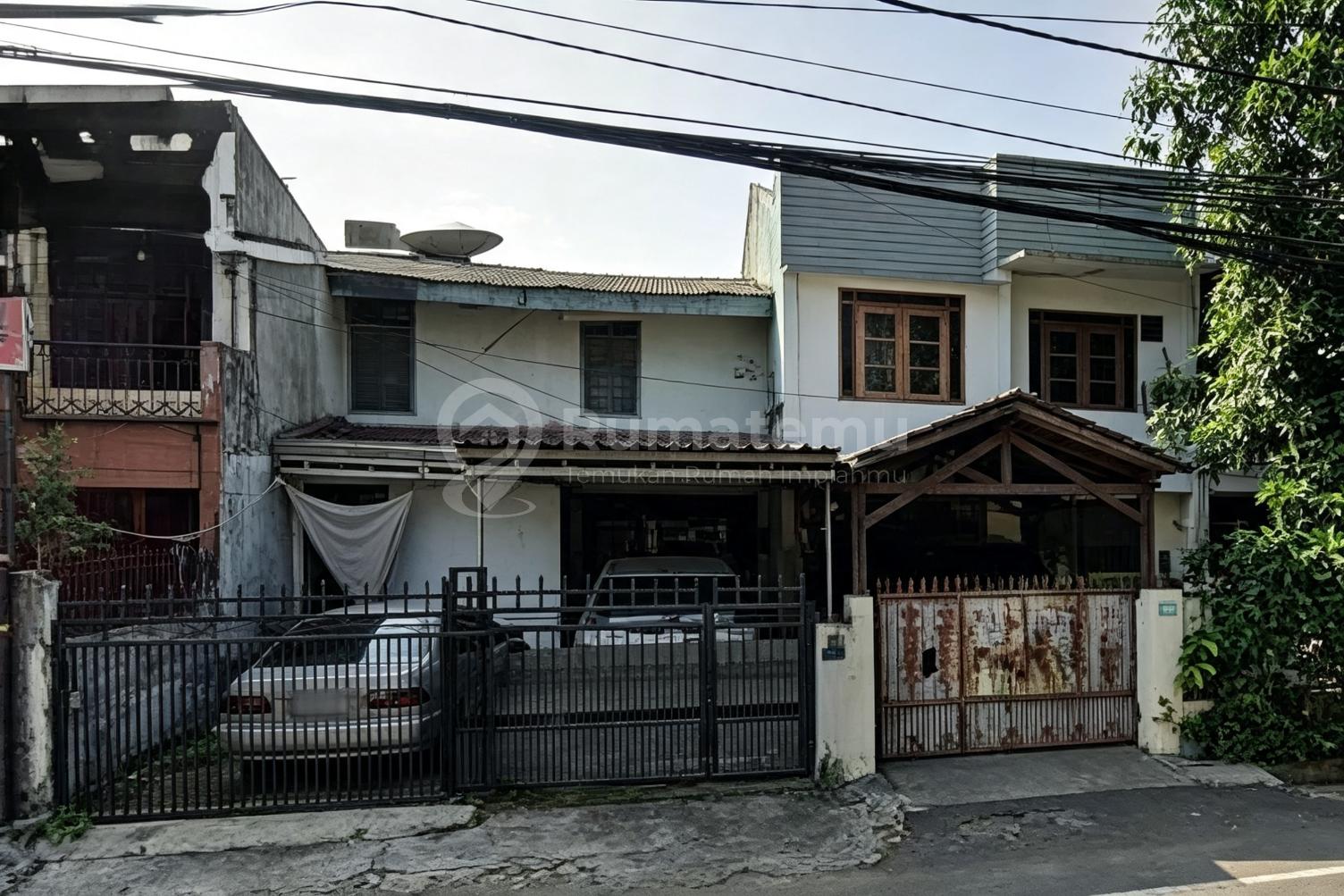 Dijual rumah siap huni strategis Akses jalan 2 mobil lebih di Duren Sawit, Malaka Sari