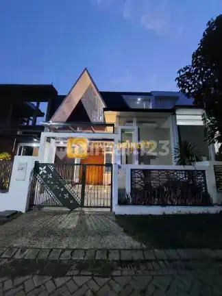 Rumah Cantik Dalam Komplek Eksklusif Di Lowokwaru Kota Malang