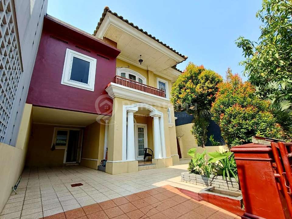 Dijual rumah nyaman asri lokasi strategis di Puspita Loka BSD TN/IN 3107