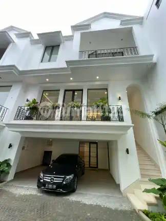 Dijual Rumah Mewah Radio Dalam, Gandari Kebayoran Baru Jaksel