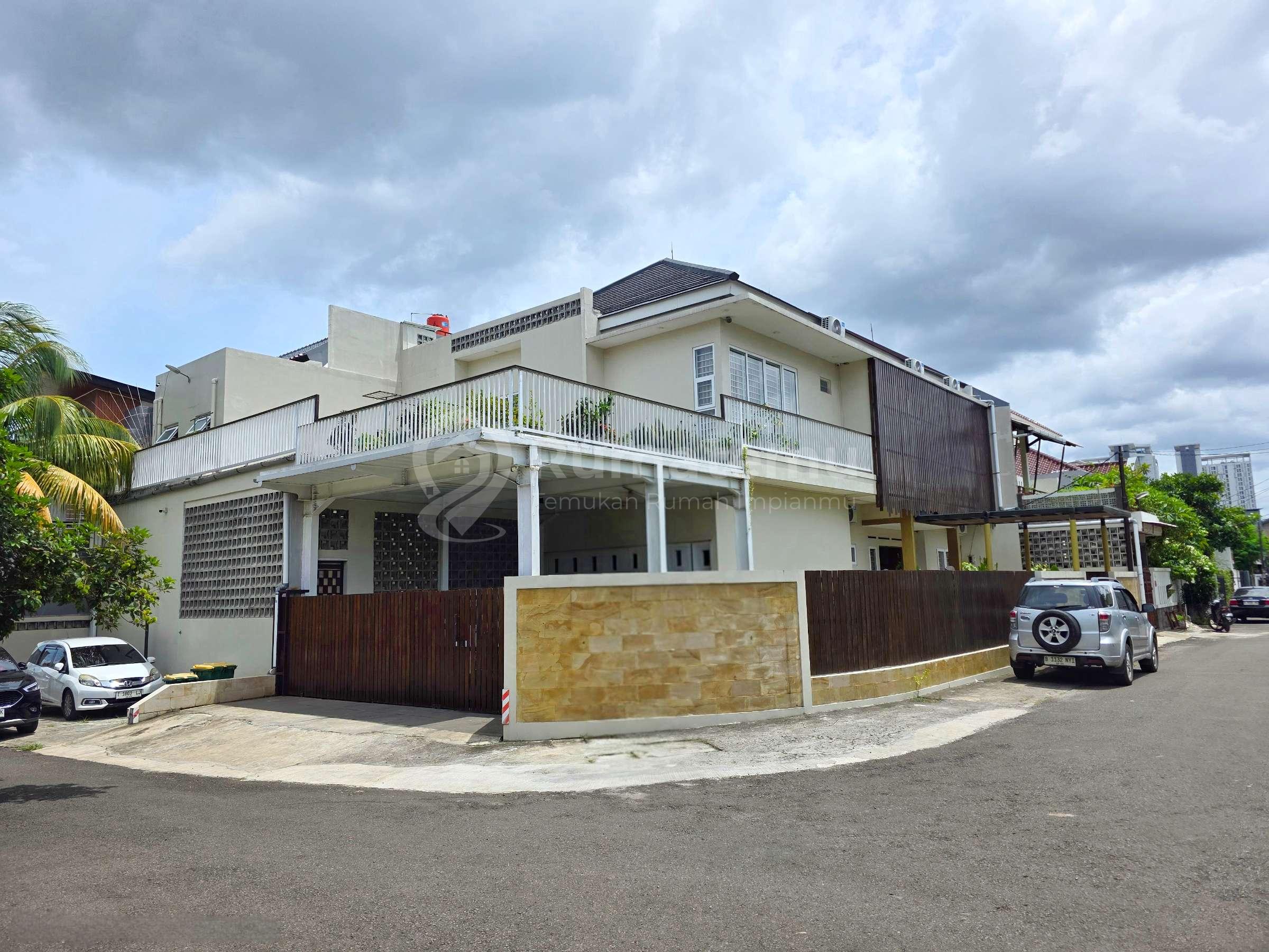 Rumah Hook Furnished BSD City, Tangerang Selatan