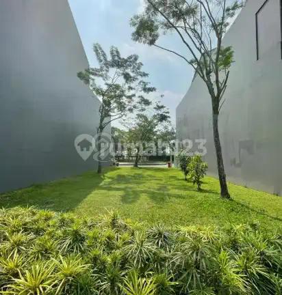 Dijual kavling di Cajuputih, de park, bsd, depan taman, kotak, timur laut