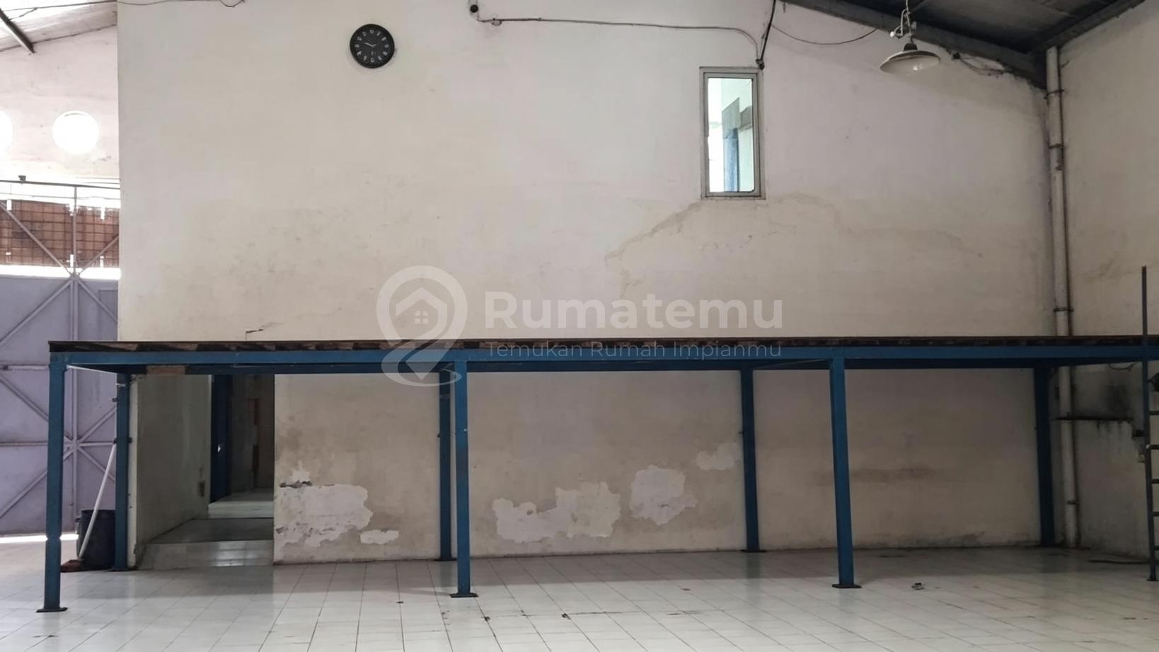 Khusus Investor Dijual Gudang di Pergudangan Bandara Mas Tangerang