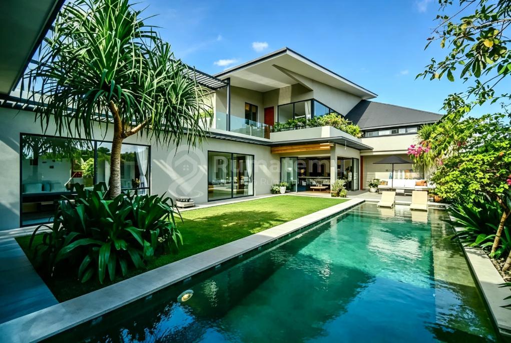 Ready For 23 Years Leasehold 4 B R Villa In Canggu Bali