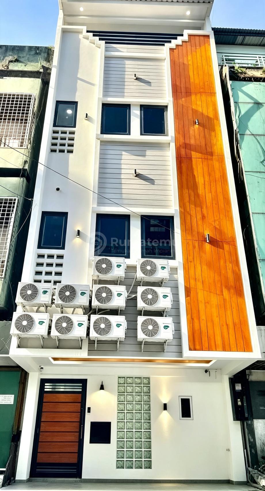 Dijual Cepat Bu!Dijual Kost Strategis Eksklusif Full Occupancy Tepat di Depan Stasiun MRT Jakarta Barat